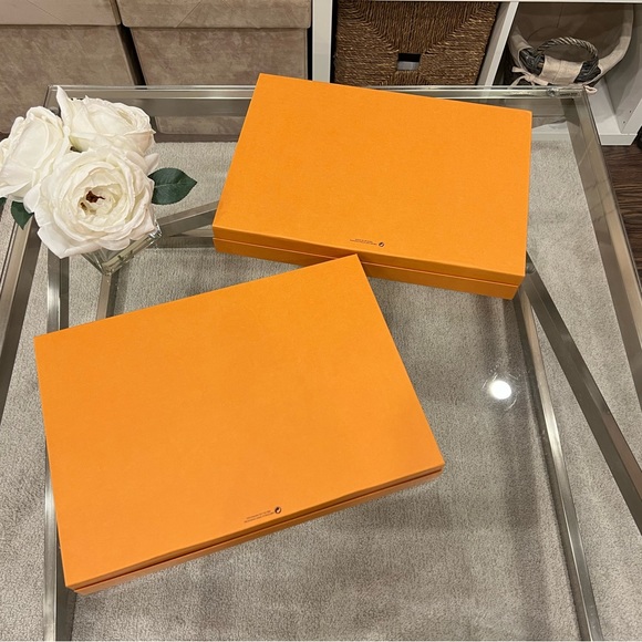 Louis Vuitton Magnetic Gift Boxes - Picture 4 of 9